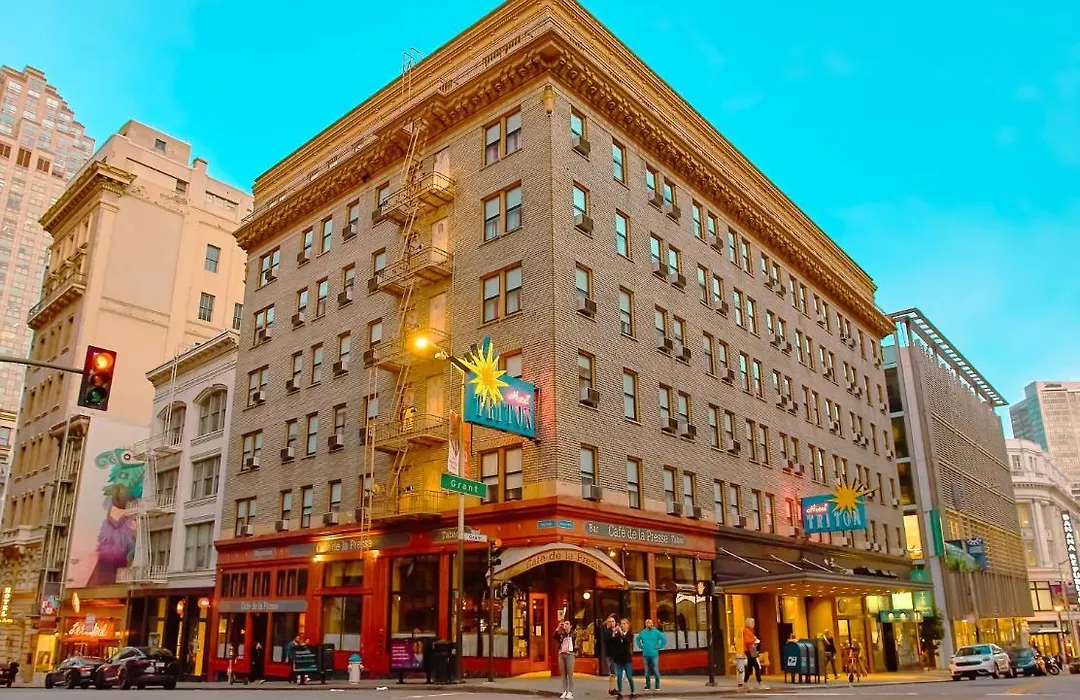 Hotel Triton-1